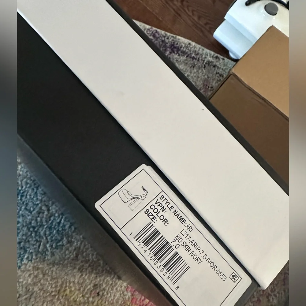 Larroude Cream ivory Platform Heels - Picture 6 of 7